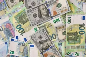НБУ оголосив про «найбільший пакет» пом’якшення валютних обмежень для бізнесу