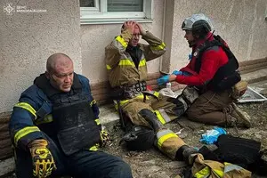 Від невідомої вибухівки у Миколаєві постраждали п’ятеро рятувальників