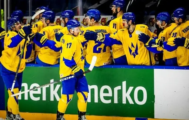 Сборная Украины добыла четвертую разгромную победу на чемпионате мира по хоккею