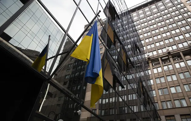 У Єврокомісії відреагували на призупинення консульських послуг для українців
