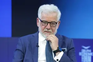 Экс-глава МИД Польши обвиняет Навроцкого в скандале с Украиной: 