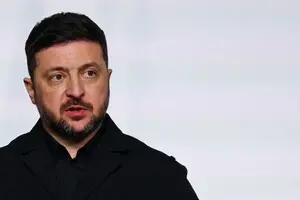 Зеленский рассказал о контактах с США и новых целях по России