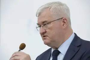 «Европейский дом — не место для “русских домов“»: Сибига призвал закрывать российские центры