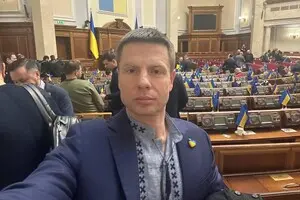 Депутат Гончаренко заявил об обнаружении прослушки в автомобиле
